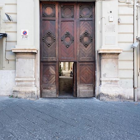 Santa Lucia Maison De Charme Наполи Екстериор снимка