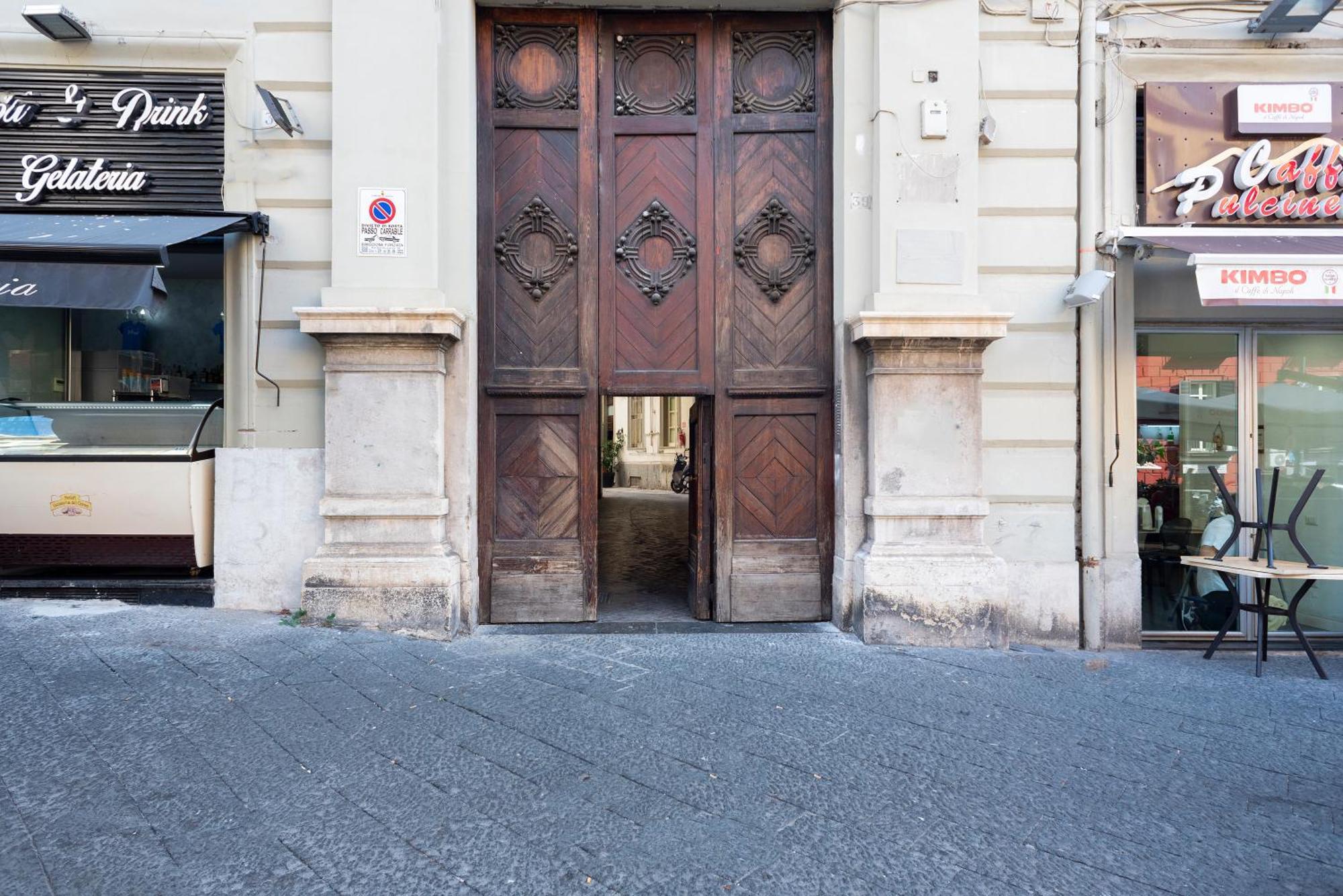 Santa Lucia Maison De Charme Наполи Екстериор снимка