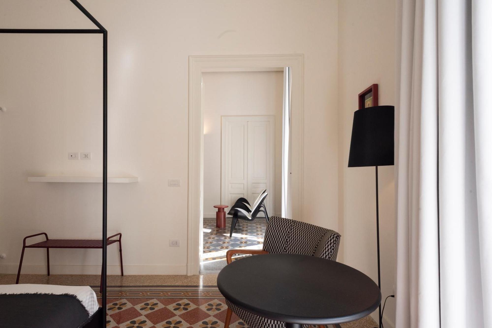 Santa Lucia Maison De Charme Наполи Екстериор снимка